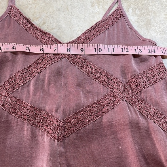Aerie Women Romper Short Lace Silky Pockets Spaghetti Straps Sleeveless Size XS - Picture 12 of 15